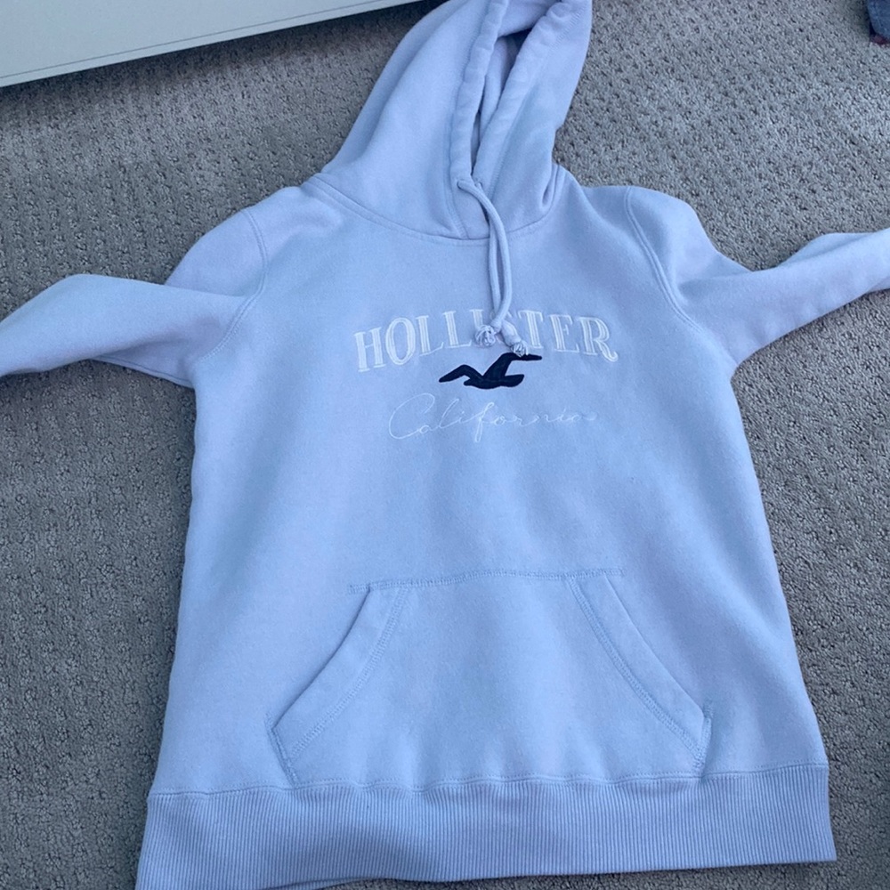 Hollister sweatshirt